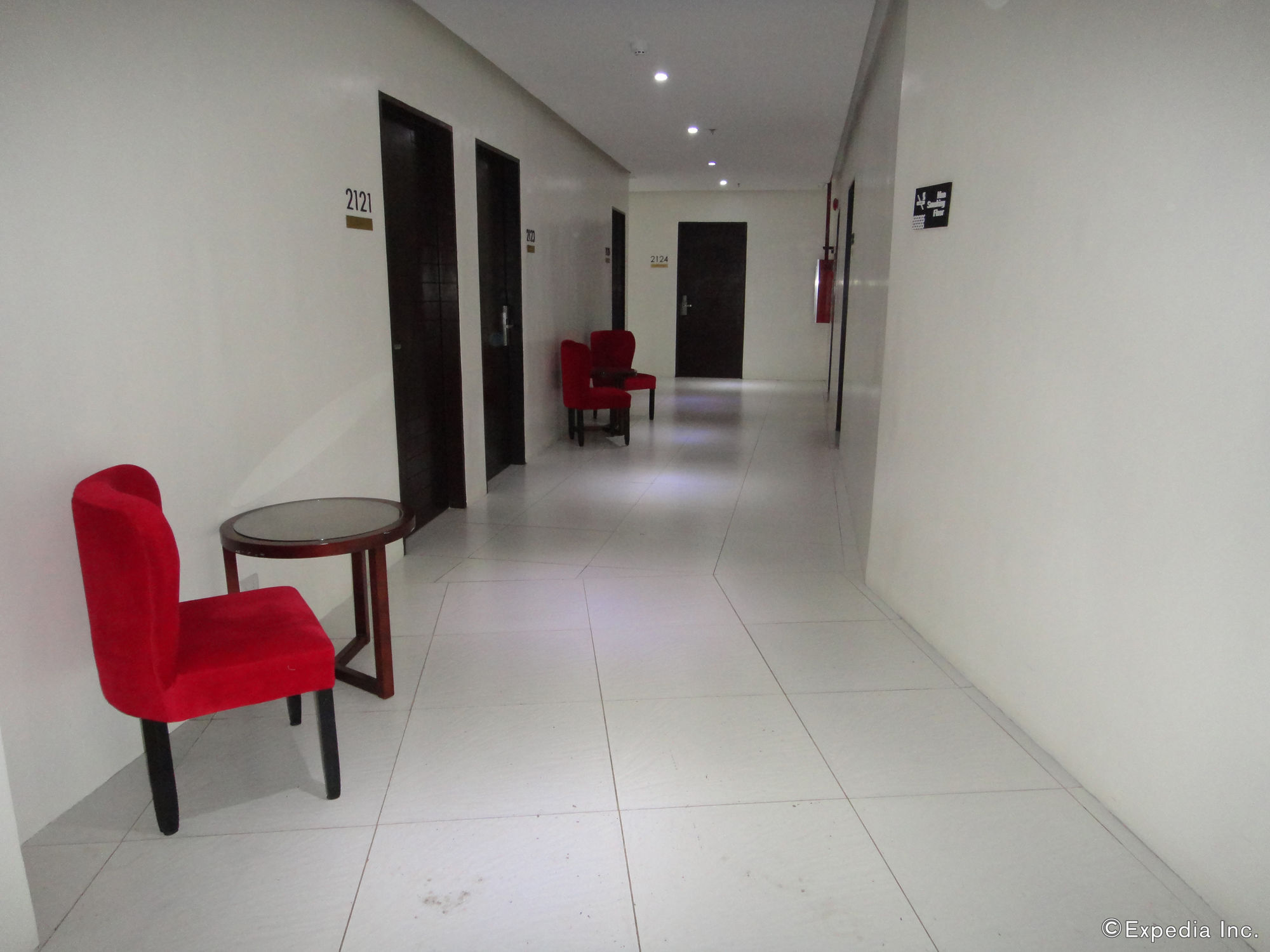 Big Hotel Cebu Екстер'єр фото